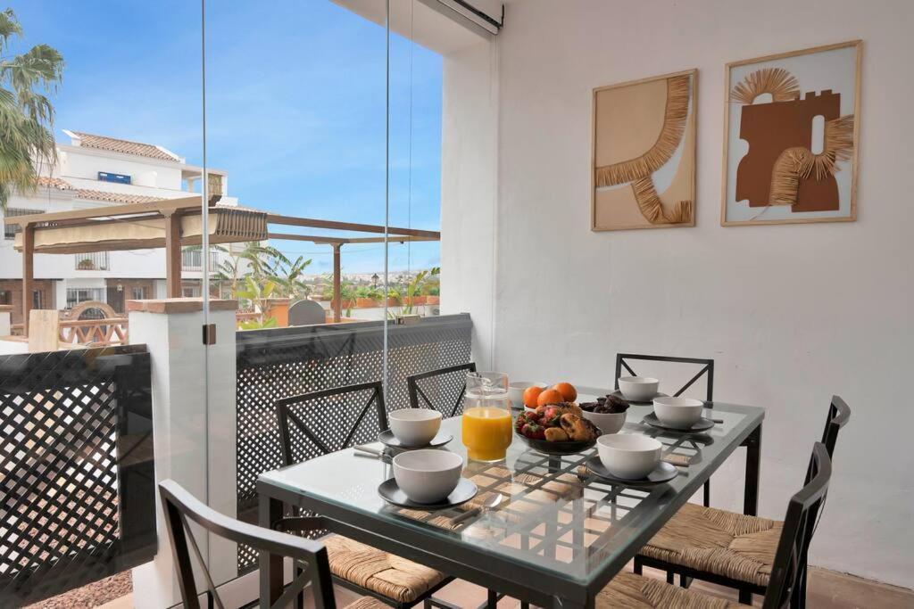 Apartment Adosado Con Solarium Y Piscina En - Vistamar 16 *