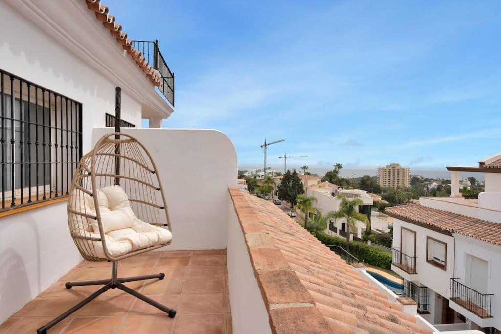 Apartment Adosado Con Solarium Y Piscina En - Vistamar 16 *